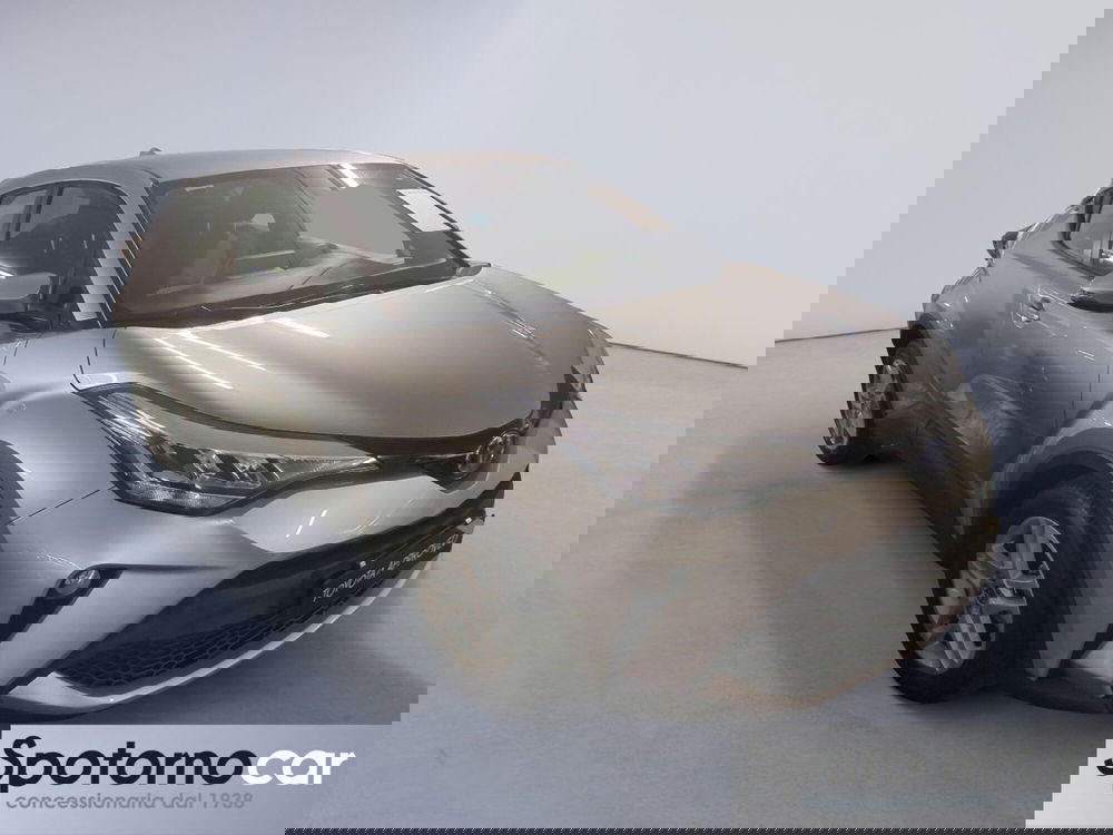 Toyota Toyota C-HR usata a Milano (3)