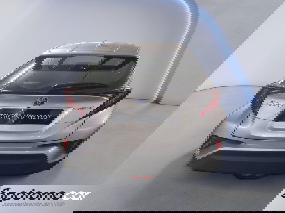 Toyota Toyota C-HR usata a Milano (5)