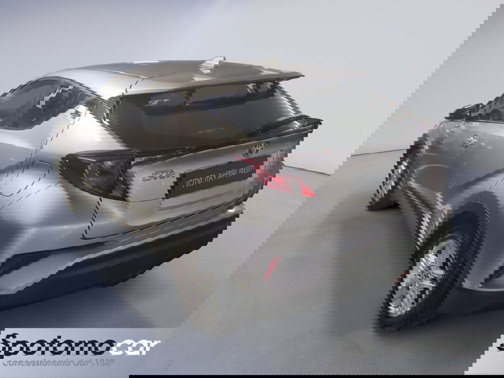 Toyota Toyota C-HR usata a Milano (7)