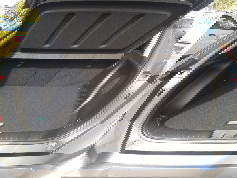 Hyundai Kona nuova a Campobasso (13)