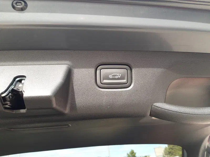 Hyundai Kona nuova a Campobasso (14)