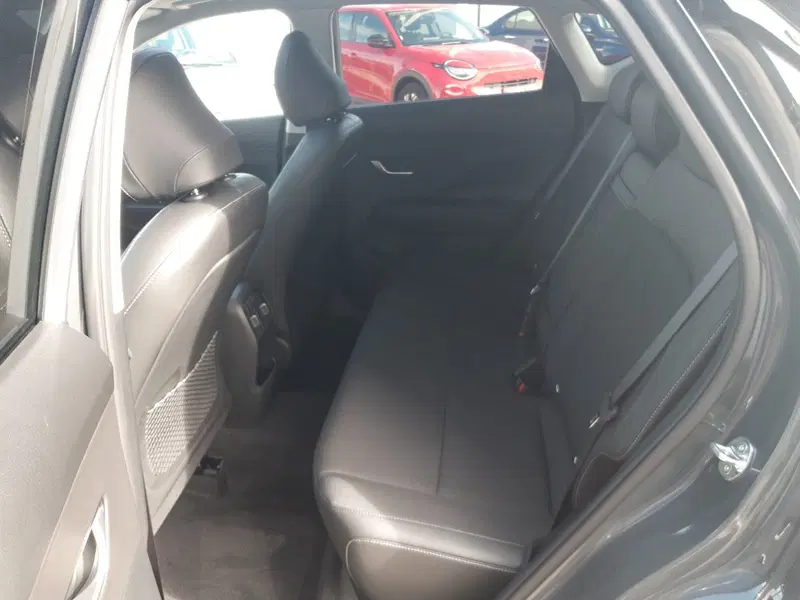 Hyundai Kona nuova a Campobasso (19)