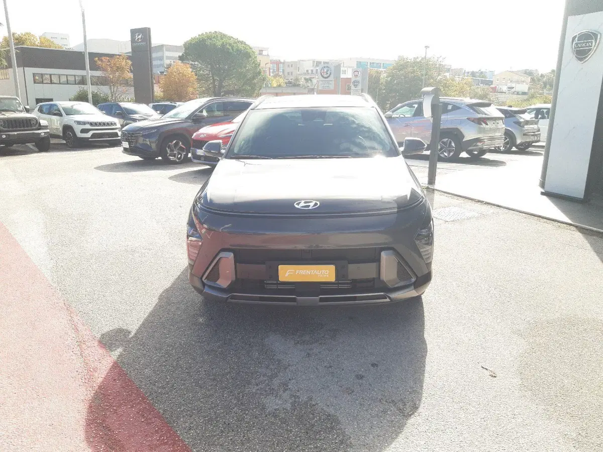 Hyundai Kona nuova a Campobasso (5)