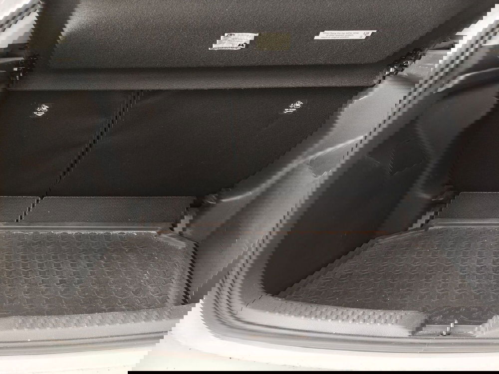 Toyota Yaris usata a Roma (13)