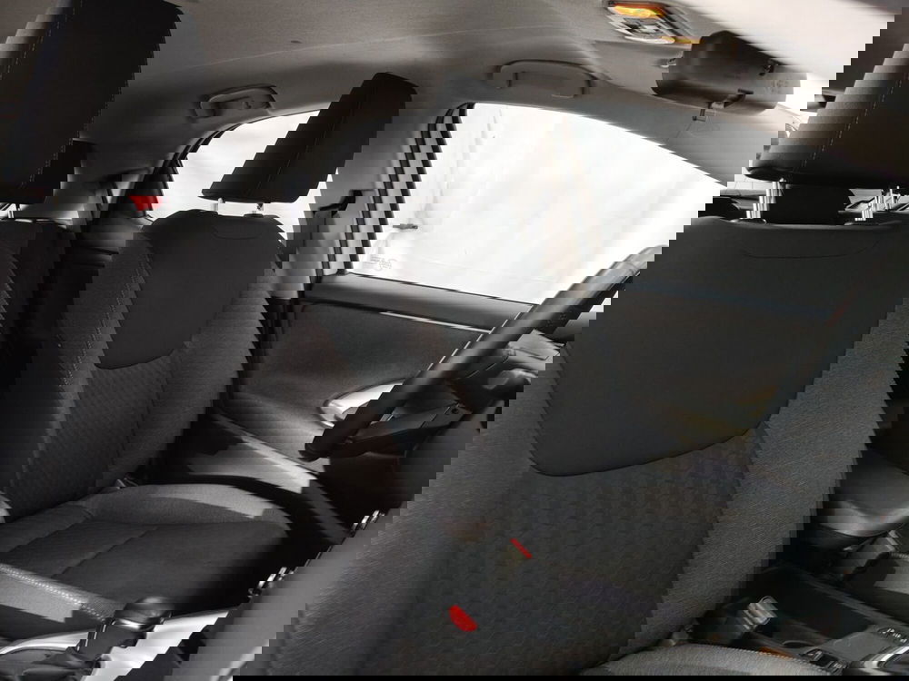 Toyota Yaris usata a Roma (7)