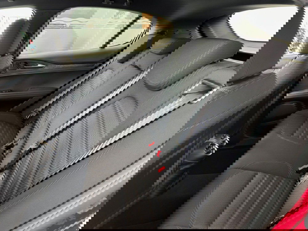 Alfa Romeo Stelvio nuova a Reggio Emilia (11)