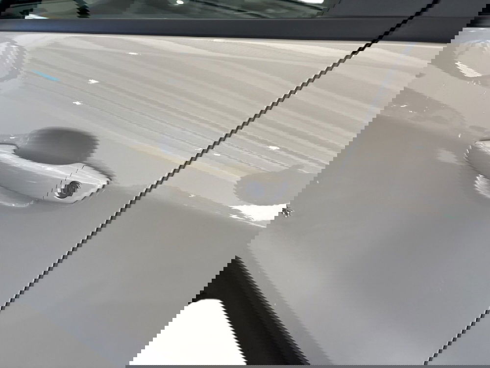 Jeep Avenger nuova a Agrigento (11)