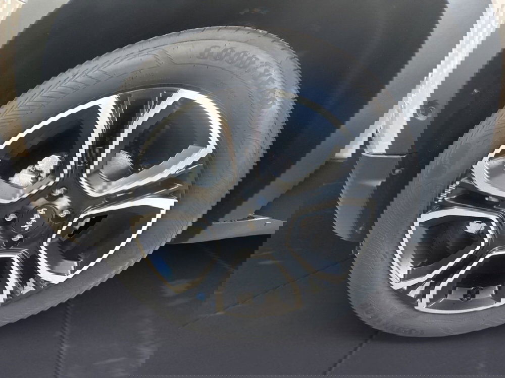 Jeep Avenger nuova a Agrigento (15)