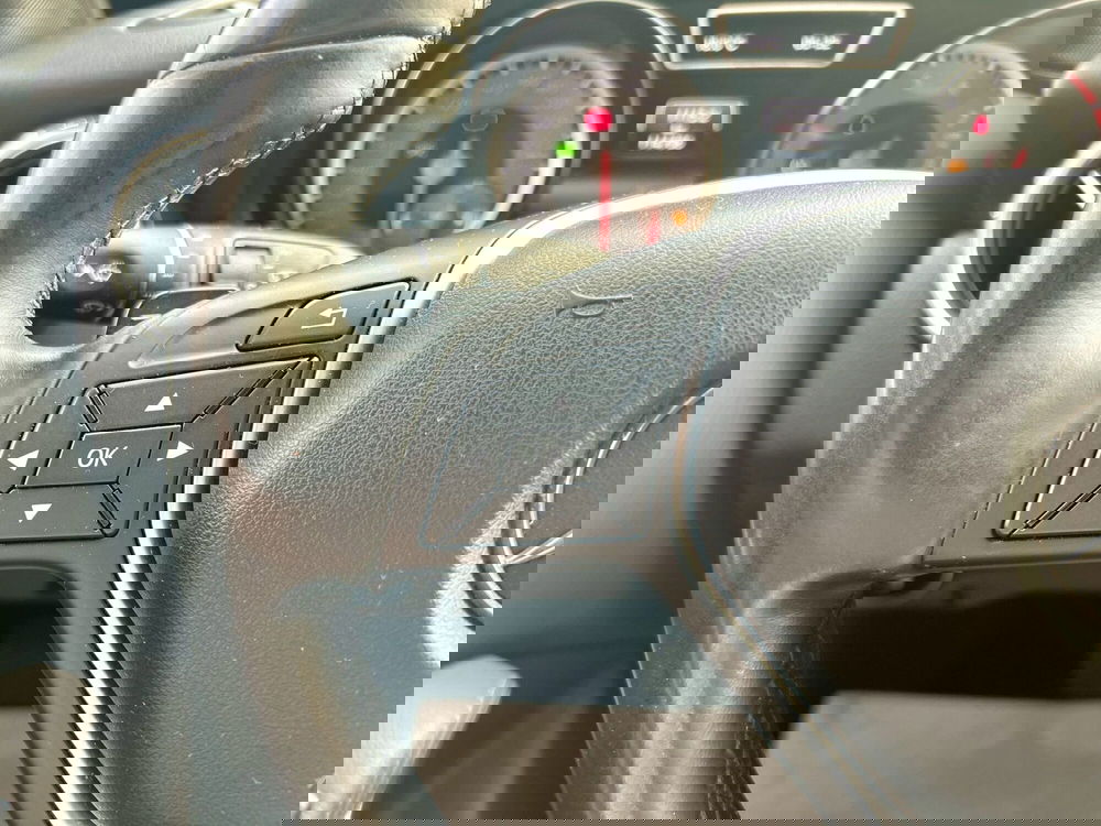 Mercedes-Benz GLA SUV usata a Monza e Brianza (10)