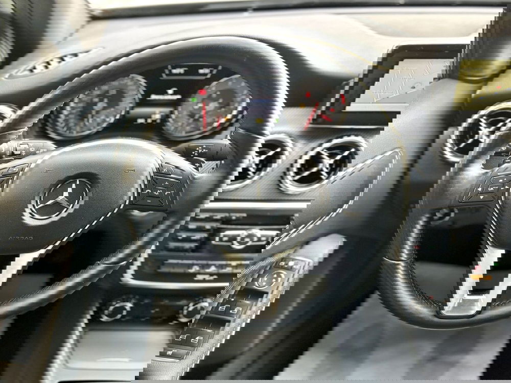 Mercedes-Benz GLA SUV usata a Monza e Brianza (9)