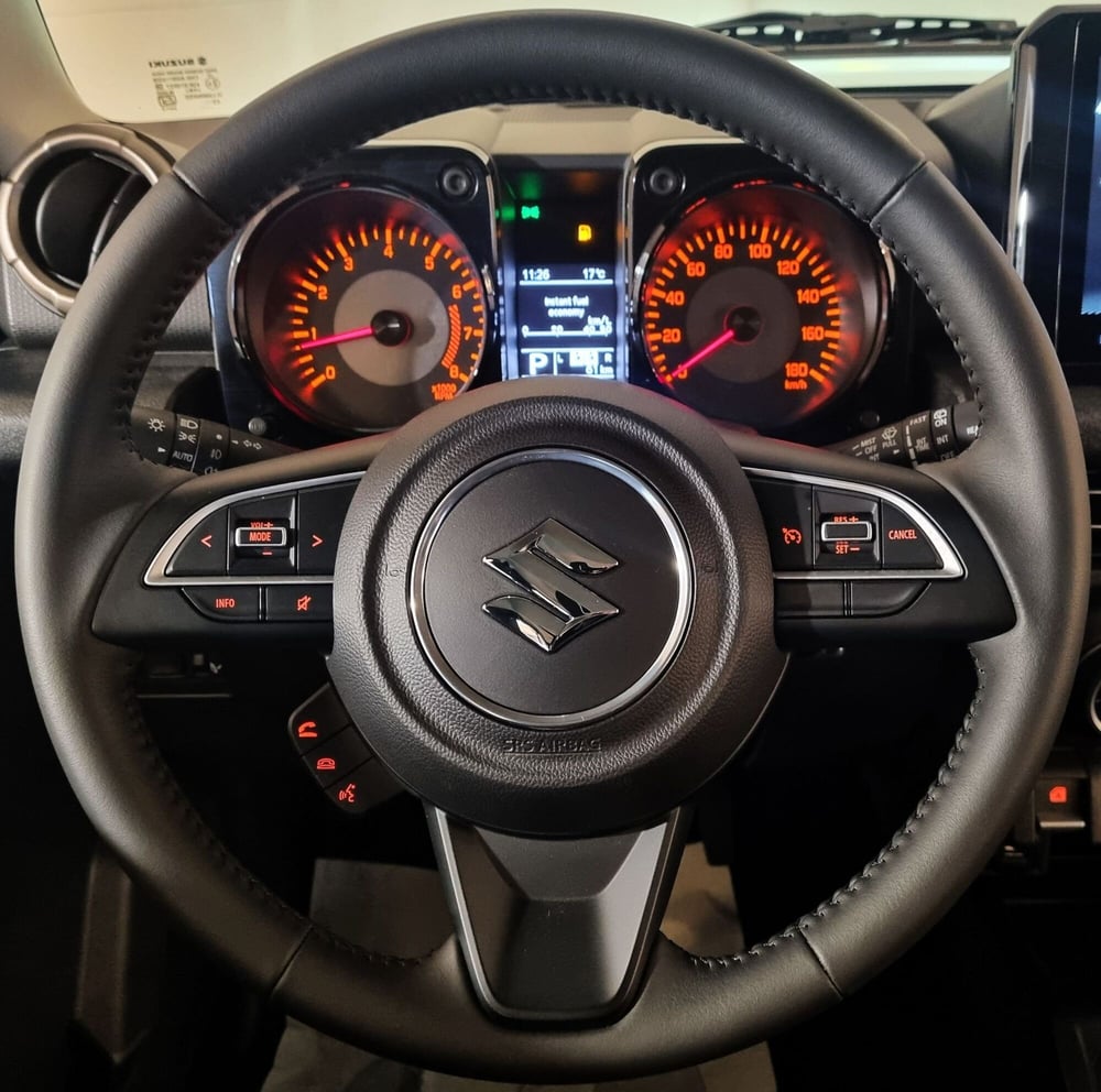 Suzuki Jimny nuova a Pavia (10)