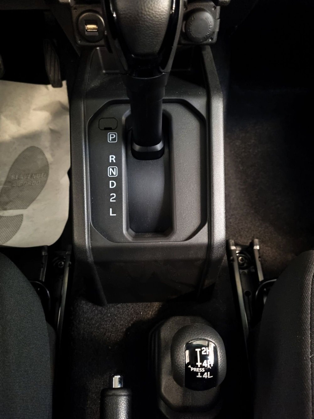 Suzuki Jimny nuova a Pavia (11)