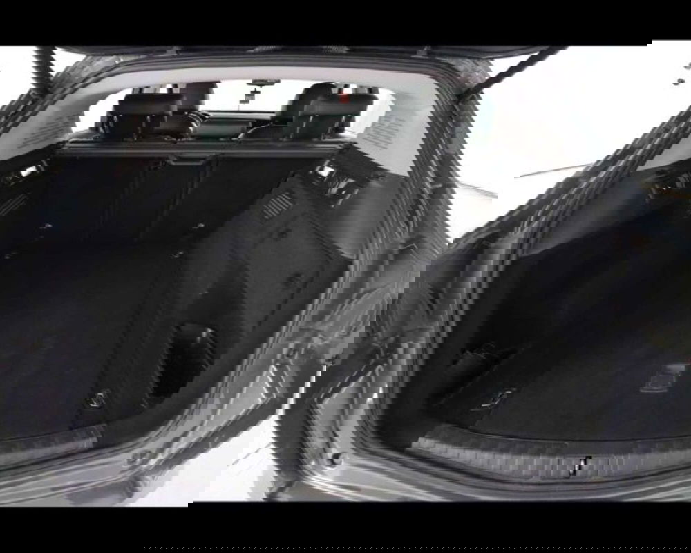 Alfa Romeo Stelvio usata a Bologna (15)