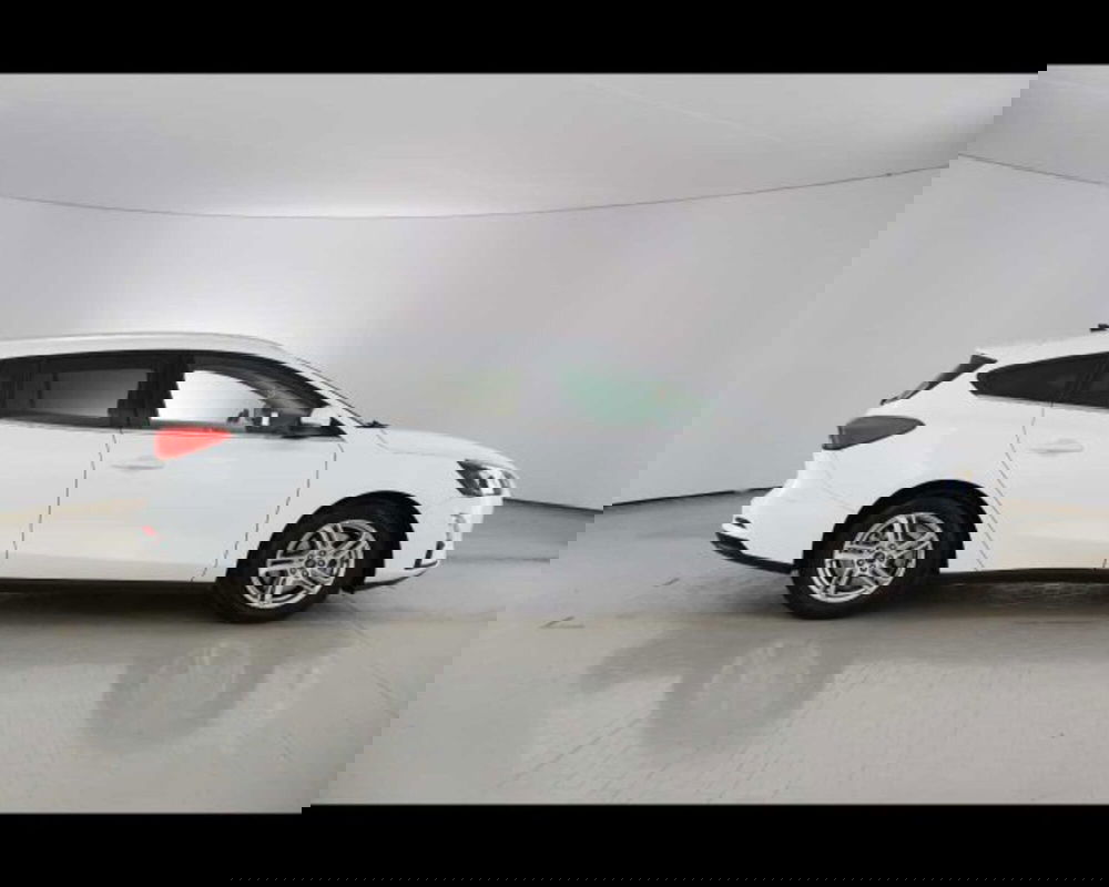 Ford Focus Station Wagon usata a Bologna (4)