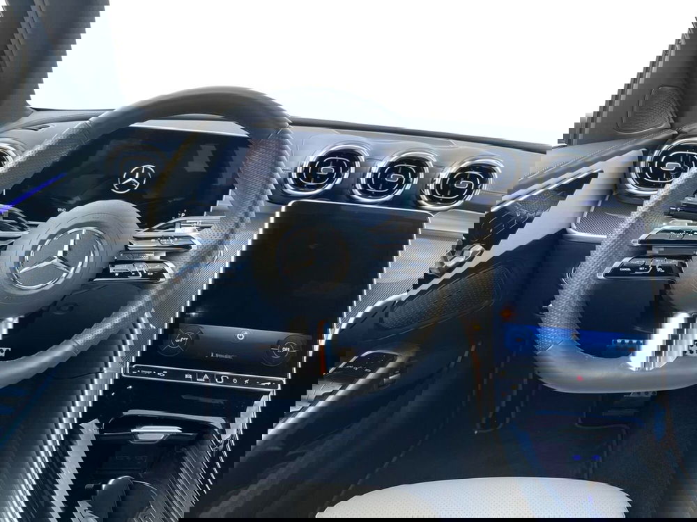 Mercedes-Benz Classe C usata a Bari (11)