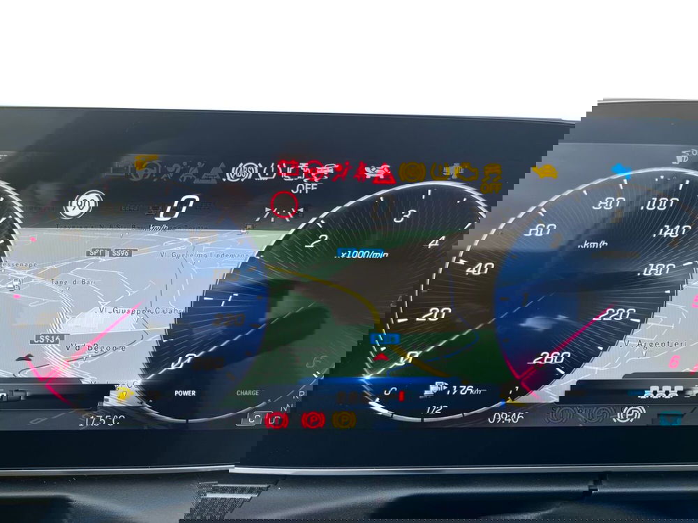 Mercedes-Benz Classe C usata a Bari (13)