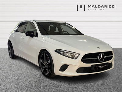 Mercedes-Benz Classe A 180 d AMG Line Premium Plus auto del 2022 usata a Bari