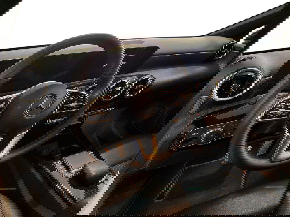 Mercedes-Benz Classe A usata a Bari (10)