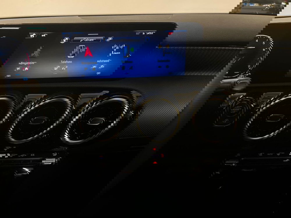 Mercedes-Benz Classe A usata a Milano (14)