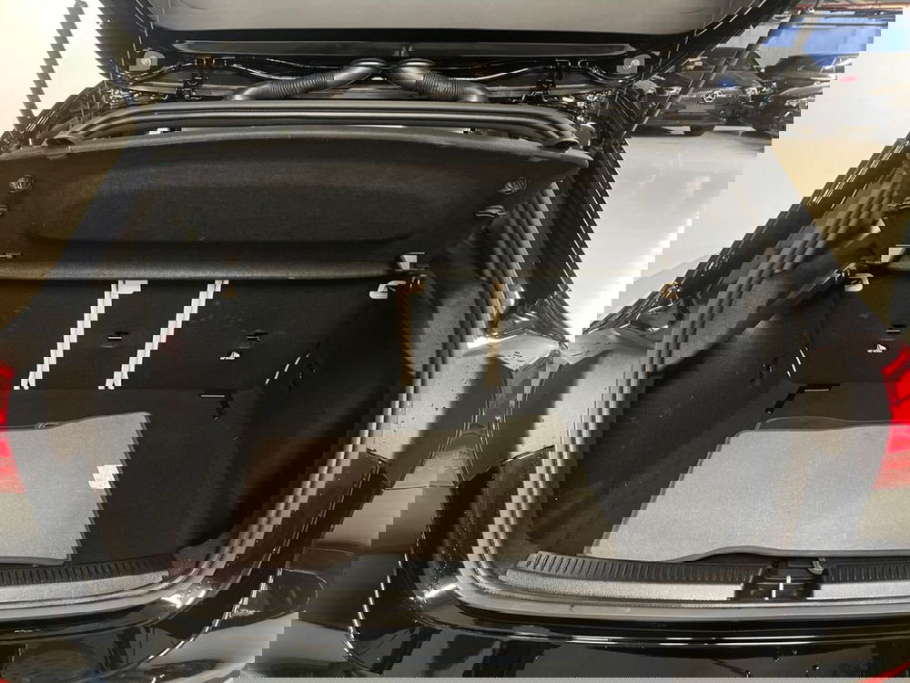 Mercedes-Benz Classe A nuova a Milano (8)