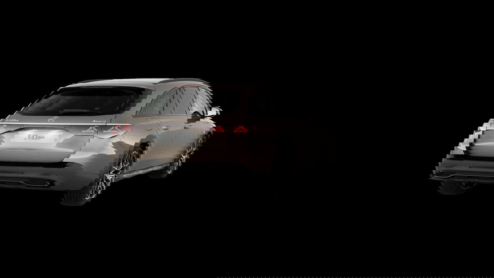 Mercedes-Benz Classe E Station Wagon nuova a Milano (4)