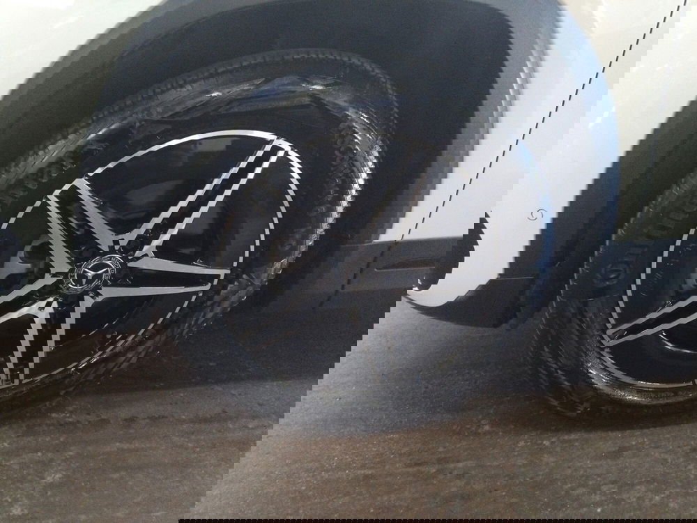 Mercedes-Benz EQA usata a Pescara (18)