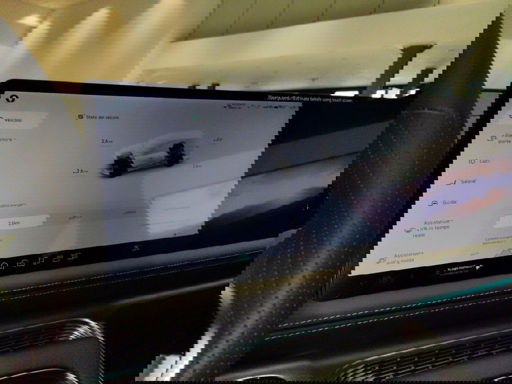 XPeng G9 nuova a Pescara (12)