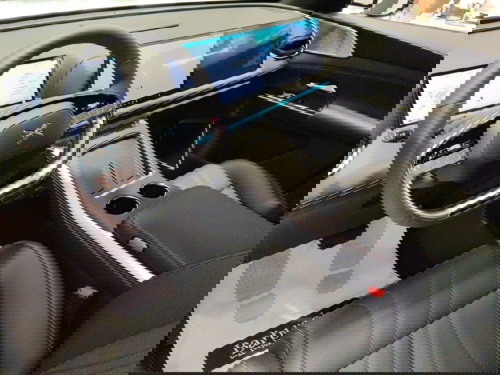 XPeng G9 nuova a Pescara (7)