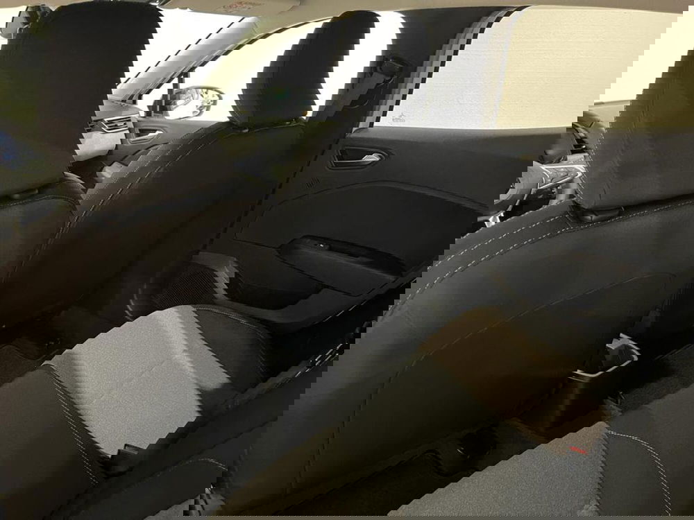 Mitsubishi Colt nuova a Como (16)