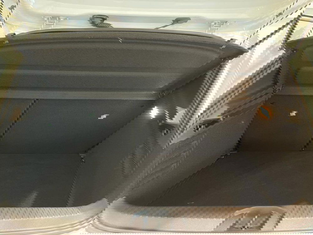 Mitsubishi Colt nuova a Como (14)