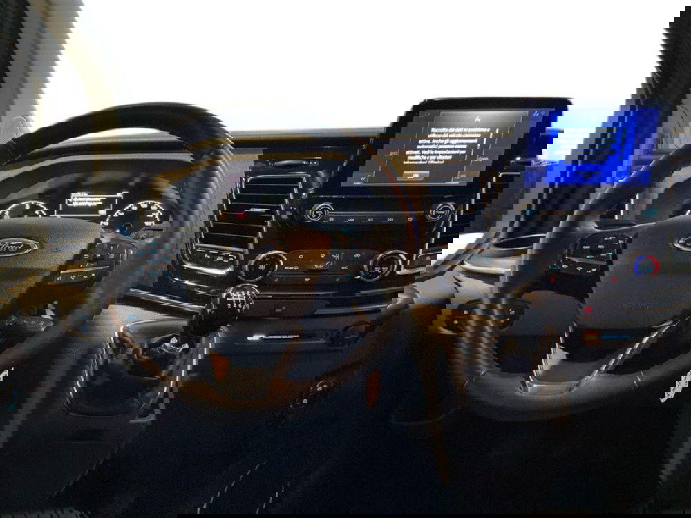 Ford Tourneo Custom usata a Macerata (11)