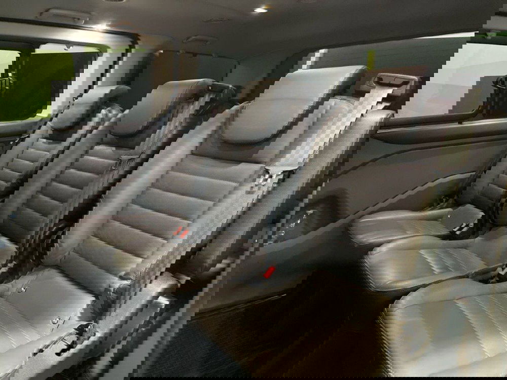 Ford Tourneo Custom usata a Macerata (13)