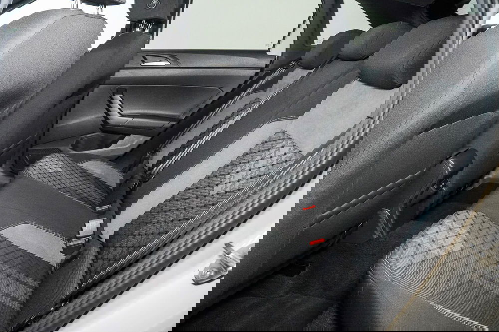 Volkswagen Taigo usata a Perugia (9)