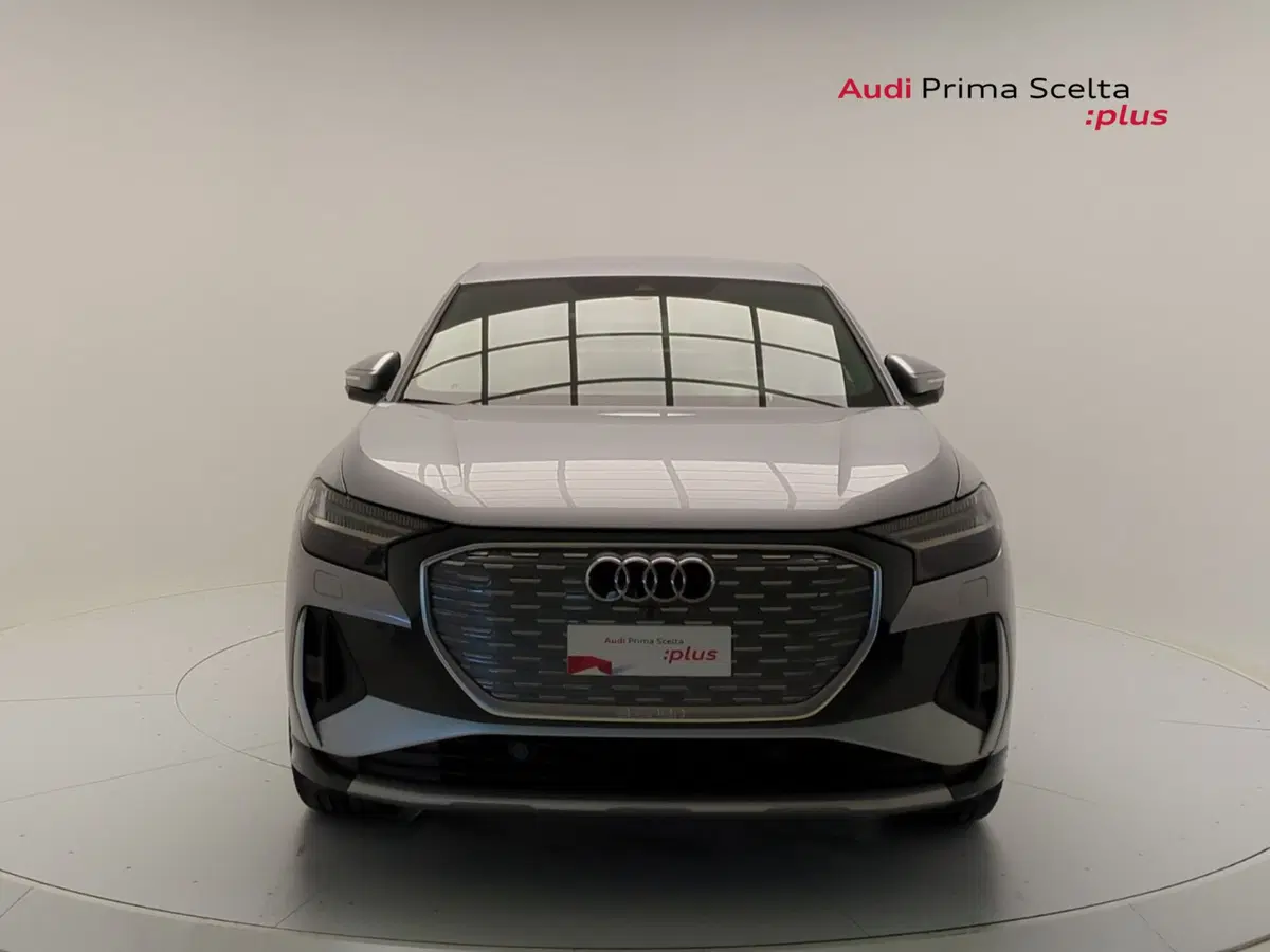 Audi Q4 Sportback usata a Avellino (2)