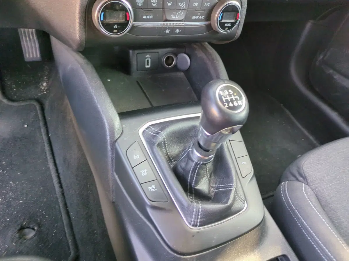 Ford Focus usata a Avellino (14)