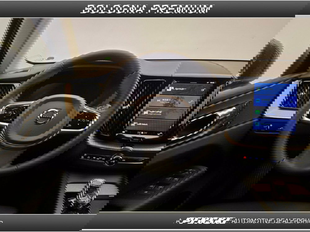 Volvo XC60 usata a Bologna (16)
