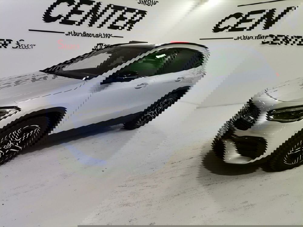 Mercedes-Benz GLA SUV usata a Salerno