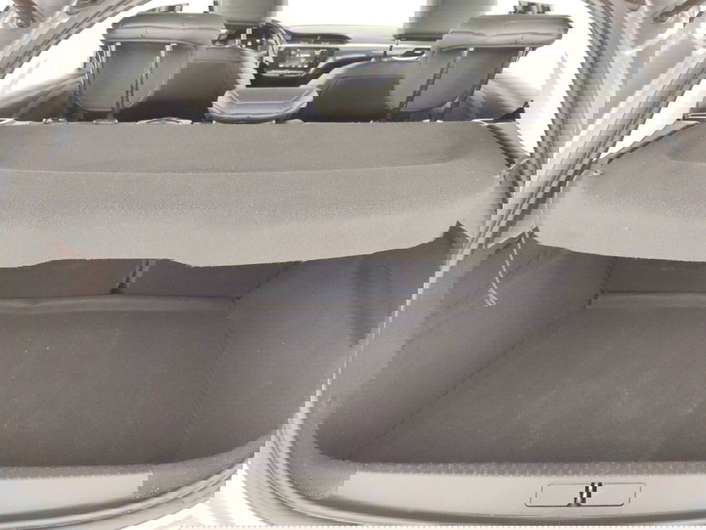 Opel Corsa usata a Massa-Carrara (16)