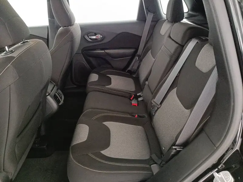 Jeep Cherokee usata a Treviso (14)