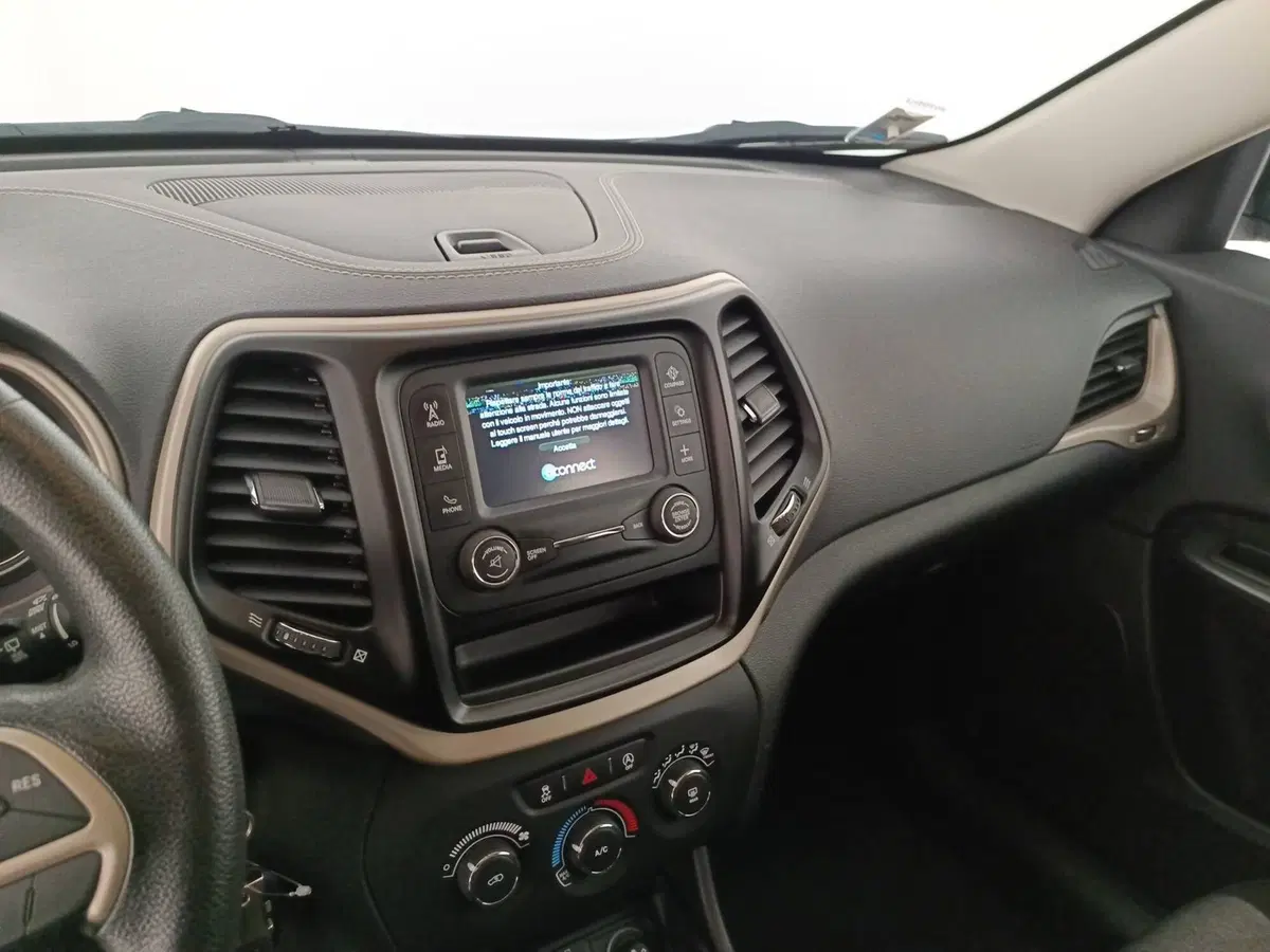 Jeep Cherokee usata a Treviso (20)