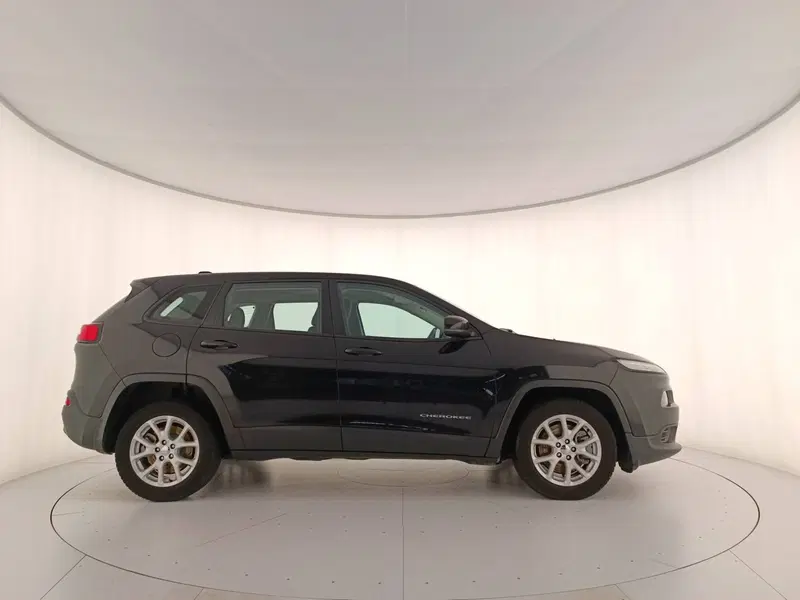 Jeep Cherokee usata a Treviso (7)