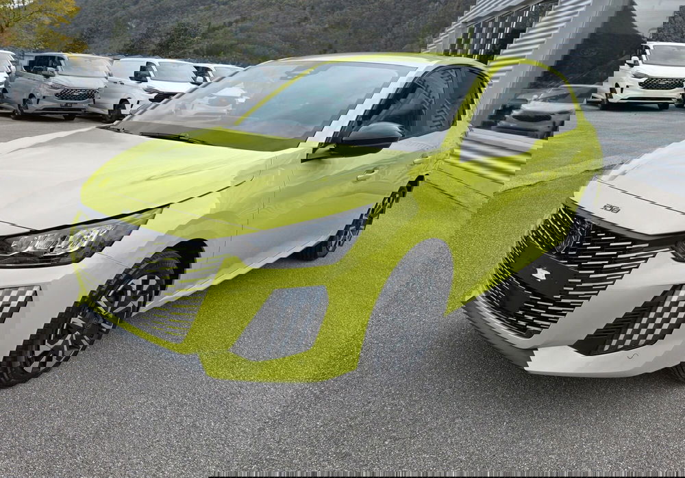 Peugeot 208 nuova a Belluno