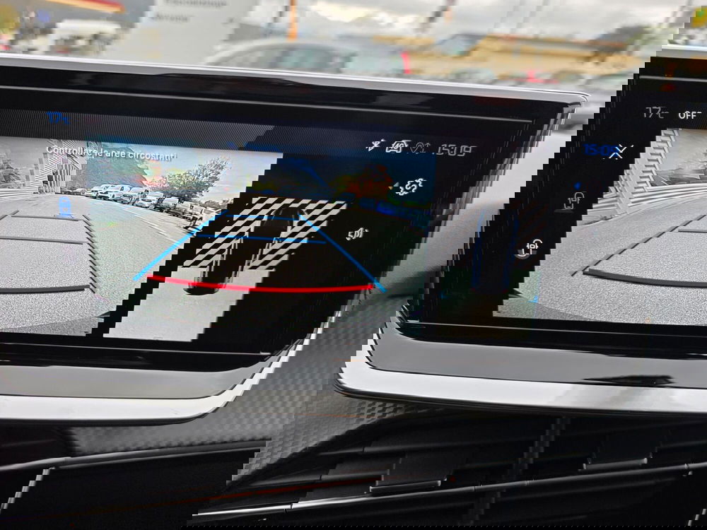 Peugeot 208 nuova a Belluno (12)