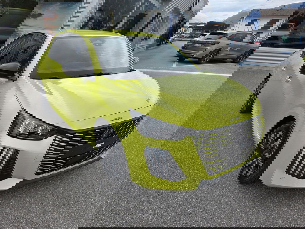 Peugeot 208 nuova a Belluno (2)