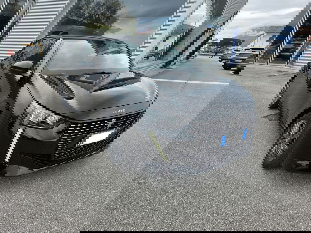 Peugeot 208 usata a Belluno (2)