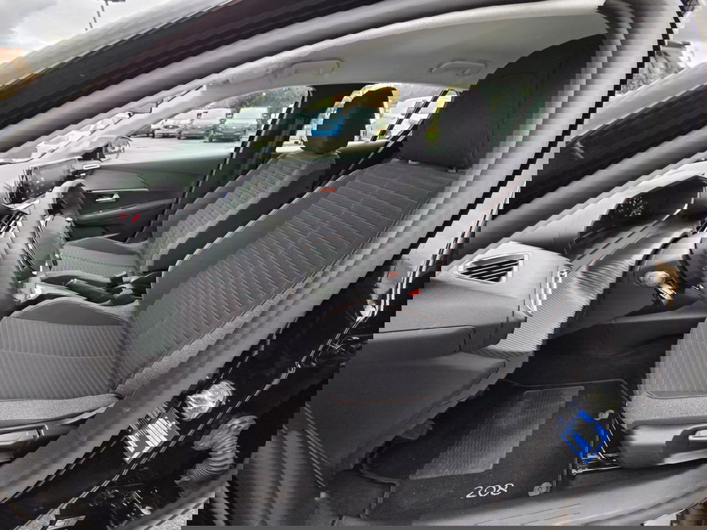 Peugeot 208 usata a Belluno (9)
