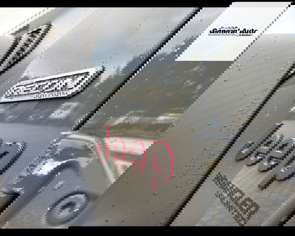 Jeep Wrangler Unlimited usata a Lucca (12)