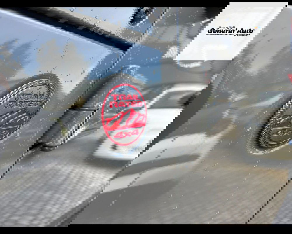 Jeep Wrangler Unlimited usata a Lucca (13)