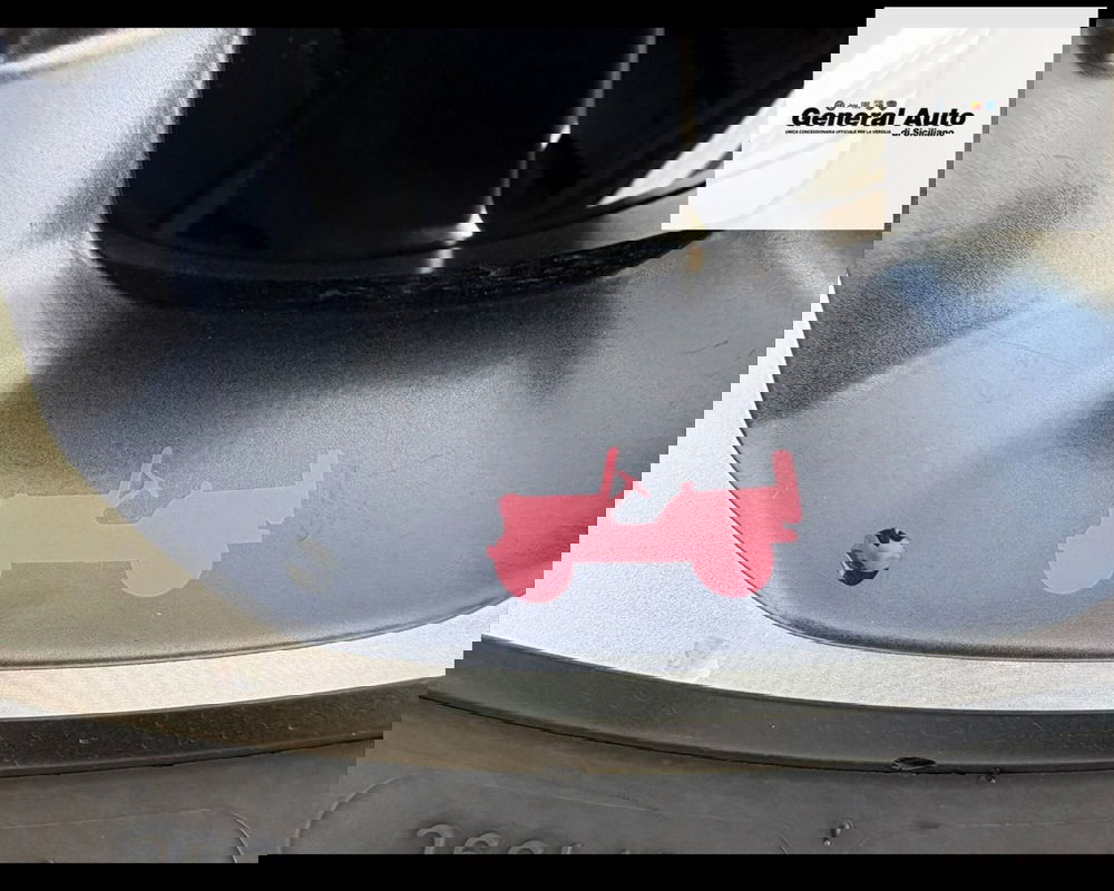 Jeep Wrangler Unlimited usata a Lucca (14)