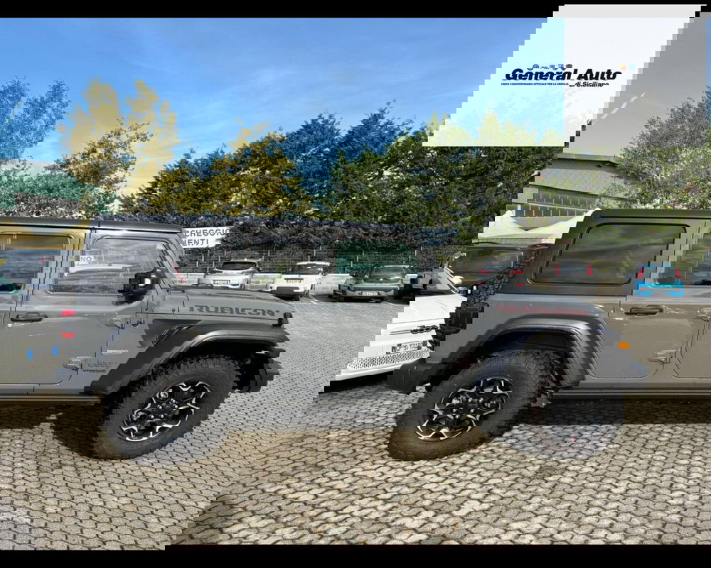 Jeep Wrangler Unlimited usata a Lucca (9)